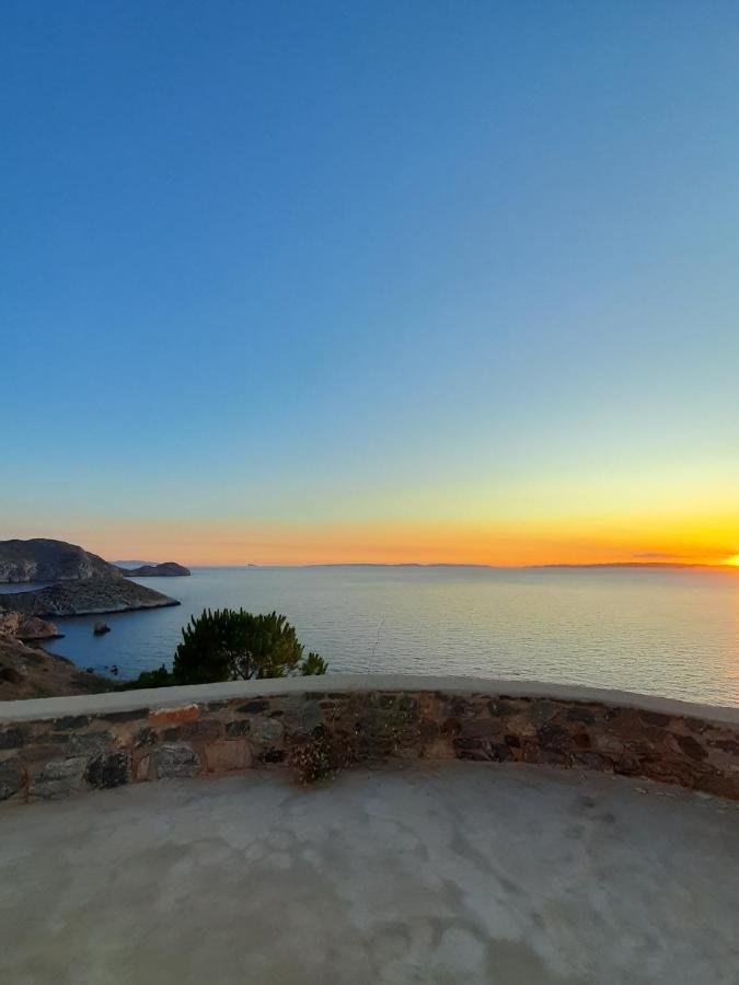 Villa C & C _ Cycladic House With Endless Sea View Ermoupoli Esterno foto